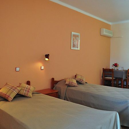 Sandys Studios Apartments And Log Villas Psalidi  Zewnętrze zdjęcie