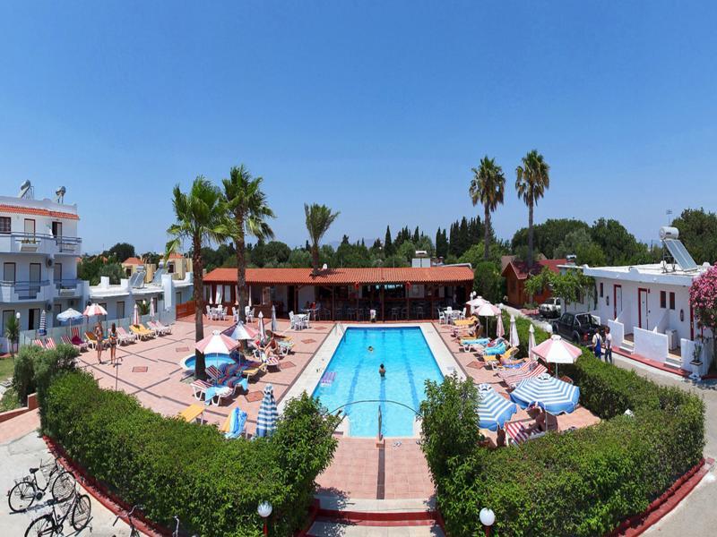 Sandys Studios Apartments And Log Villas Psalidi  Zewnętrze zdjęcie