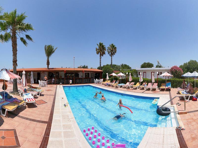 Sandys Studios Apartments And Log Villas Psalidi  Zewnętrze zdjęcie